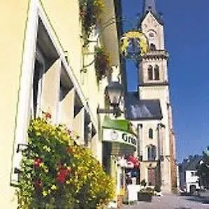 Grüner Baum